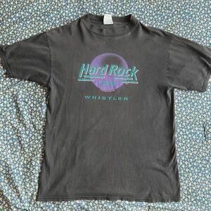 Vintage Hard Rock Cafe retro graphic tee
